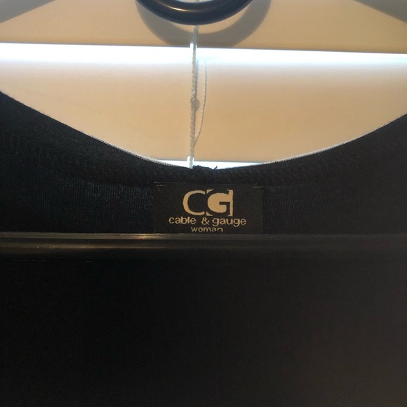 3X Flowy and long sleeveless shirt - Picture 2 of 3